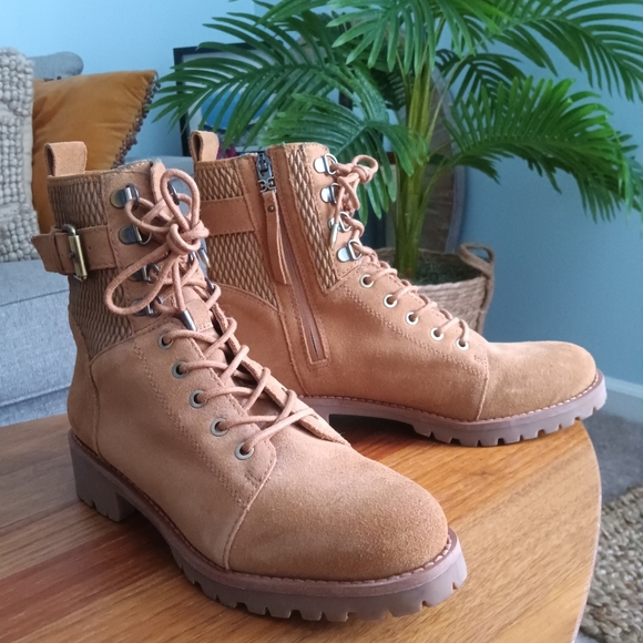 Sam Edelman Jansen Boots - Picture 7 of 10